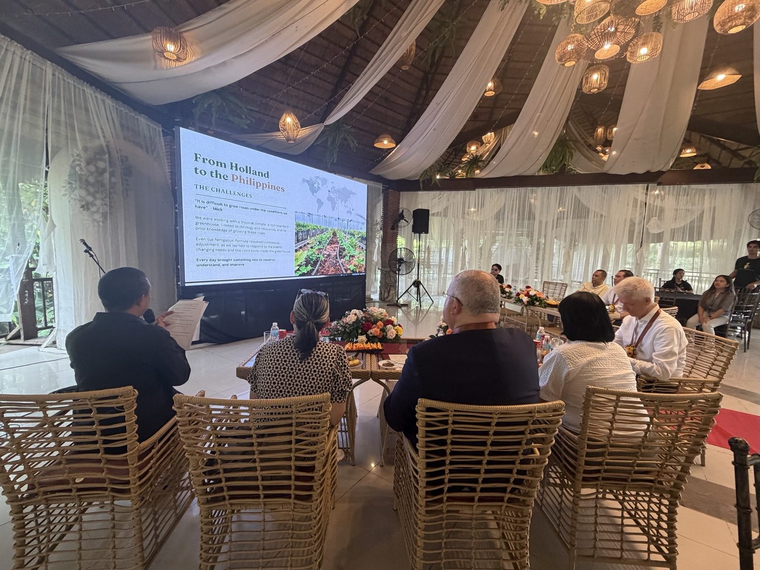 Presentation about the challenges of growing Holland roses in the Philippines